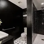 45 Times Square Hotel 3*