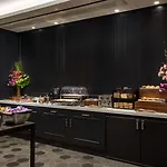 57 Hotel 4*