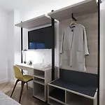 Citadines Connect Fifth Avenue