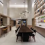 Citadines Connect Fifth Avenue Hotel 3*