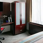 Hotel Doubletree By Hilton Midtown Fifth Ave 4*