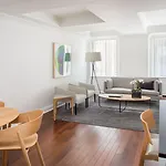 Aparthotel Aka Sutton Place New York