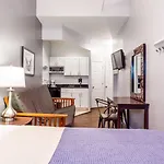 Hotel 309