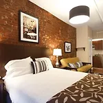 309 Hotel 2*