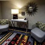 Hampton & Staten Island Hotel 3*