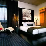 Sixty Les Hotel 4*