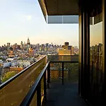 Hotel Sixty Les