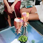Sixty Les Hotel 4*