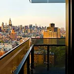 Hotel Sixty Les