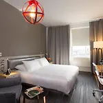 Hotel Nu 4*