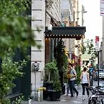 Hotel Ace