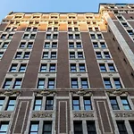 Hotel Ace 4*