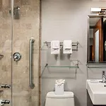 Hotel Fairfield & By Marriott Manhattan/times Square South