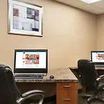 Hampton - Laguardia Airport Hotel New York
