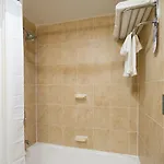 Hotel Express - Street By Ihg 3*