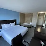 Hotel Travelodge By Wyndham Queens