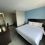 Hotel Travelodge By Wyndham Queens