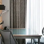 Hotel World Center 4*