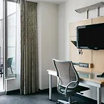Hotel World Center New York