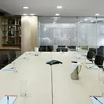 Hotel World Center 4*