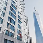 World Center 4*