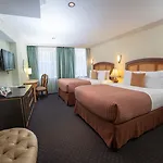 Mulberry Hotel 3*