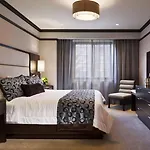 The Pearl Hotel 4*