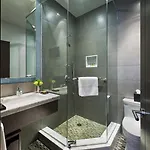 The Pearl Hotel New York