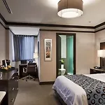 The Pearl 4* New York