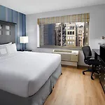 Fairfield & By Marriott Manhattan/chelsea 3*