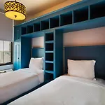 Essence Hotel 3*