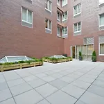 Holiday Inn Lower East Side By Ihg