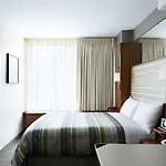 Boutique At Grand 4*