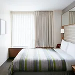 Boutique At Grand Hotel