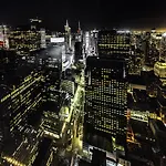 By Marriott Manhattan/central Park New York