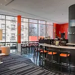 Hotel By Marriott Manhattan/central Park New York