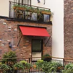 The Broome 4*