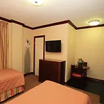 Aparthotel Radio 3*