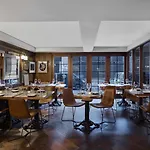 Life Hotel