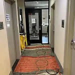 Fairfield & By Marriott Staten Island Hotel