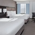 Hotel Fairfield & By Marriott Staten Island New York