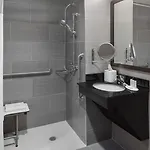 Fairfield & By Marriott Staten Island Hotel