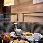 Hotel Park Hyatt 5*