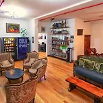 Ny Moore Hostel