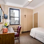 Leo House 3* New York