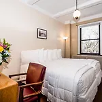 Hotel Leo House