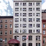 Hotel Leo House