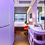 Citizenm Times Square Hotel 4*