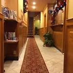 St Marks Hotel 2*