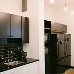 The Local Ny Hostel *